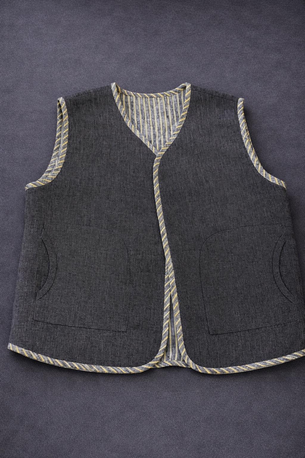 Vest 2